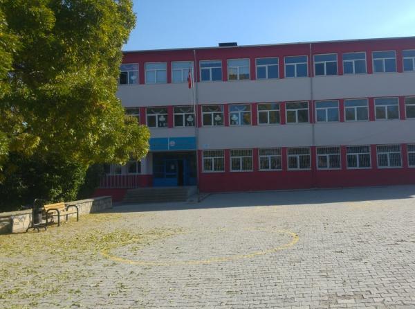 Edremit Ortaokulu Fotoğrafı